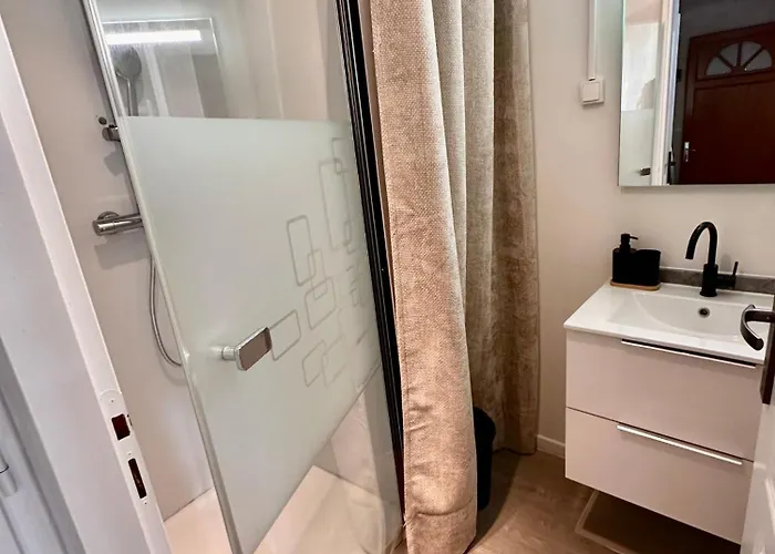 De Garonne - Face A Bordeaux Appartement